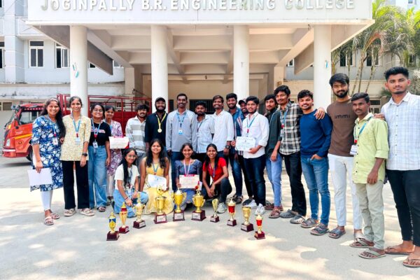 WhatsApp Image 2025-11-17 at 1.50.47 PM (1)